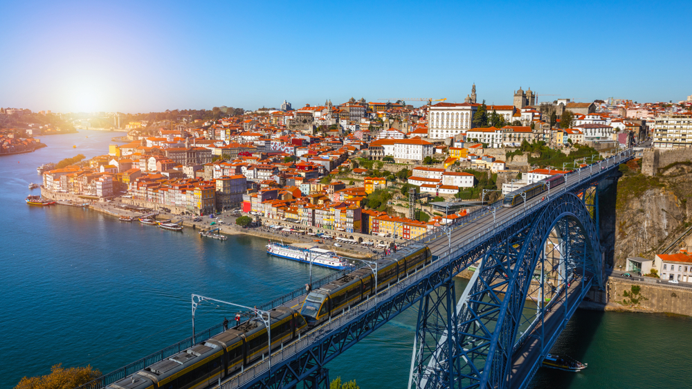 ÉSZAK-SPANYOLORSZÁGTÓL BASZKFÖLDÖN ÁT PORTUGÁLIÁBA