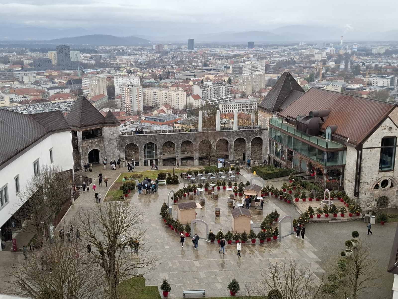 Karácsonyi programok utazás a Z(s)eppelinnel